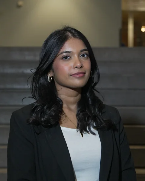 Portrait of Nayab Ahmed.